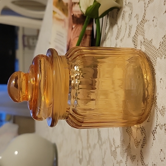NWT GLASS CANISTER - Picture 2 of 7